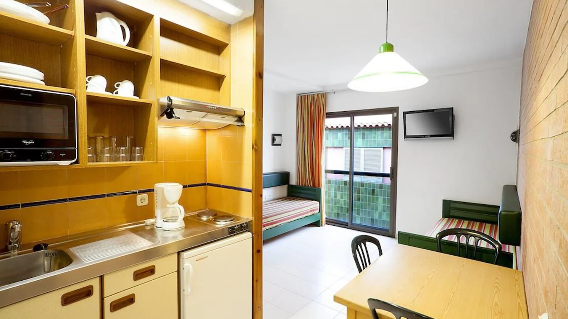 Apartamentos Rosanna Lloret de Mar